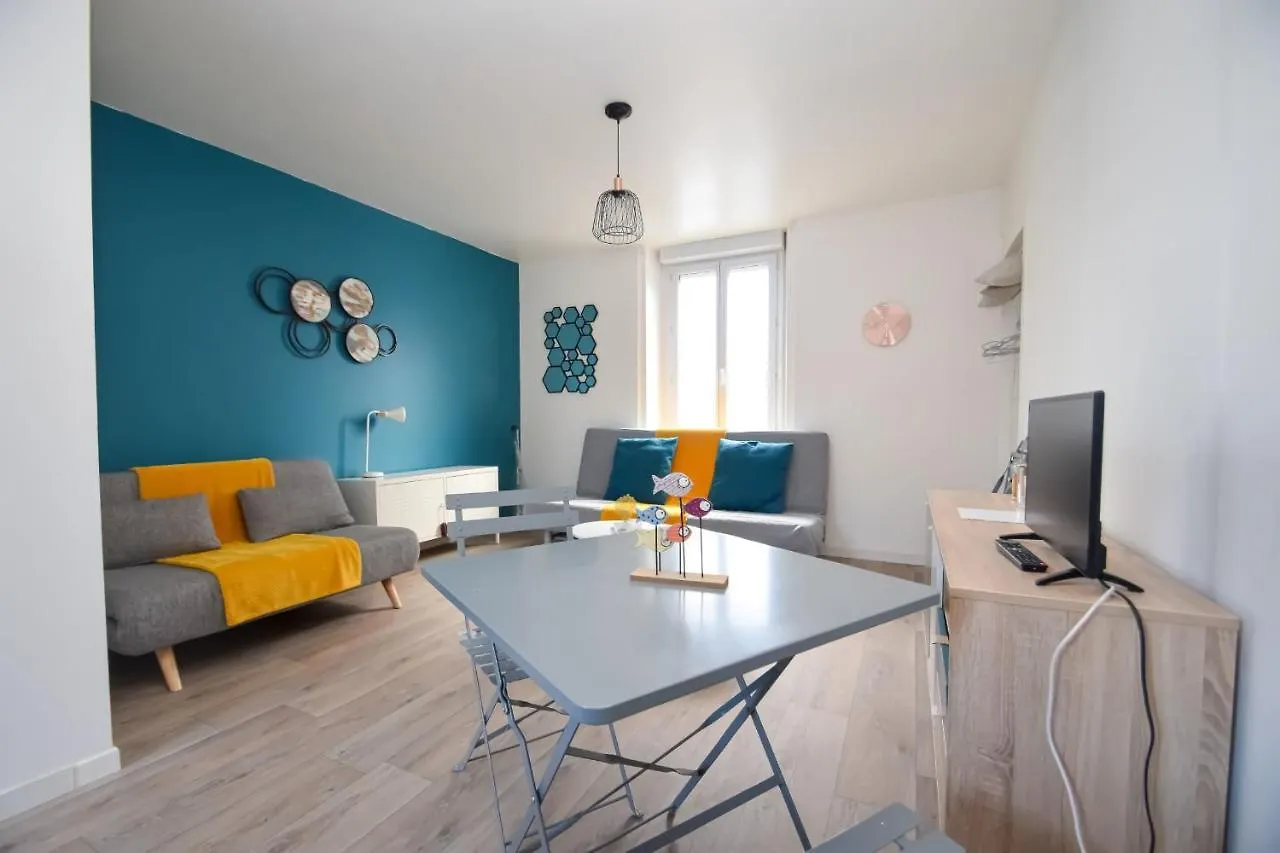 Grand Studio Au Coeur De Dinard A 1Min Du Marche Et 6Min Plage De L'Ecluse Apartment France