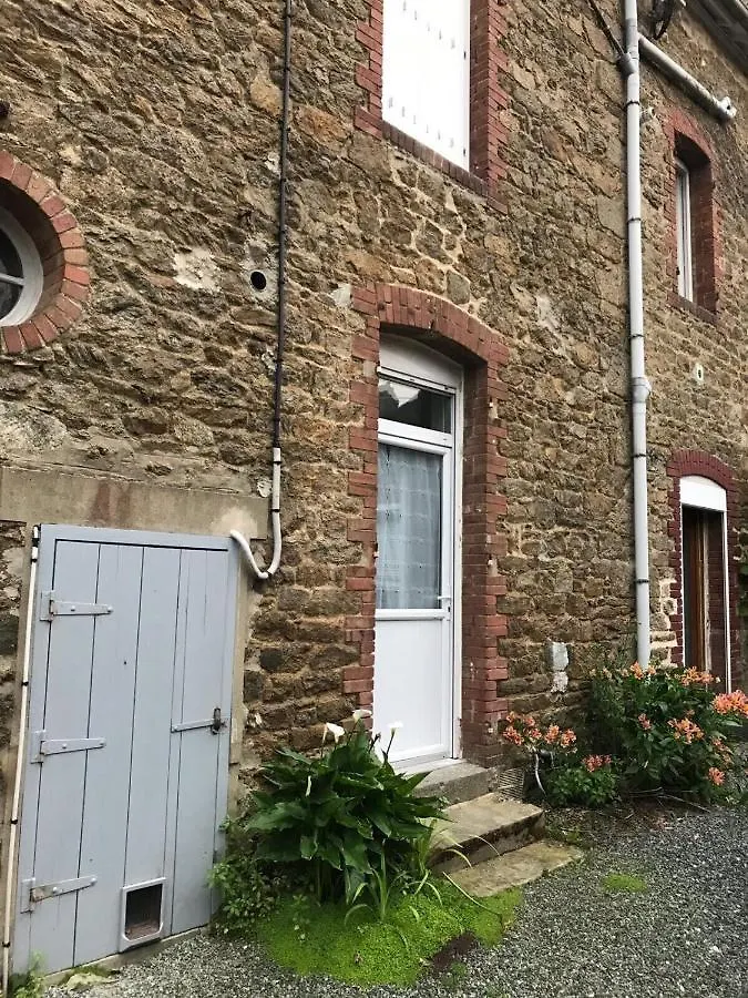 Grand Studio Au Coeur De Dinard A 1Min Du Marche Et 6Min Plage De L'Ecluse Apartment 0*,