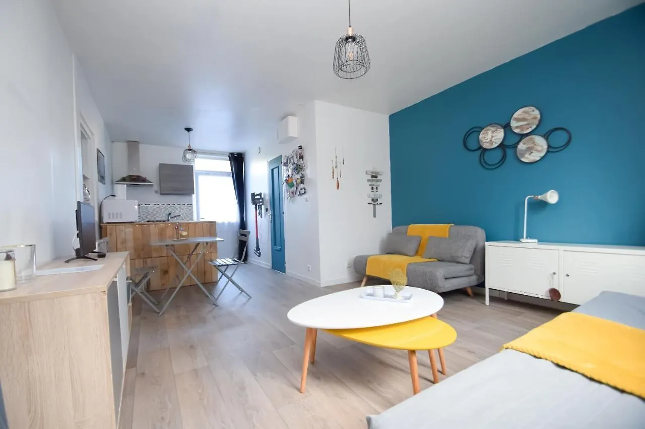 Grand Studio Au Coeur De Dinard A 1Min Du Marche Et 6Min Plage De L'Ecluse Apartment France